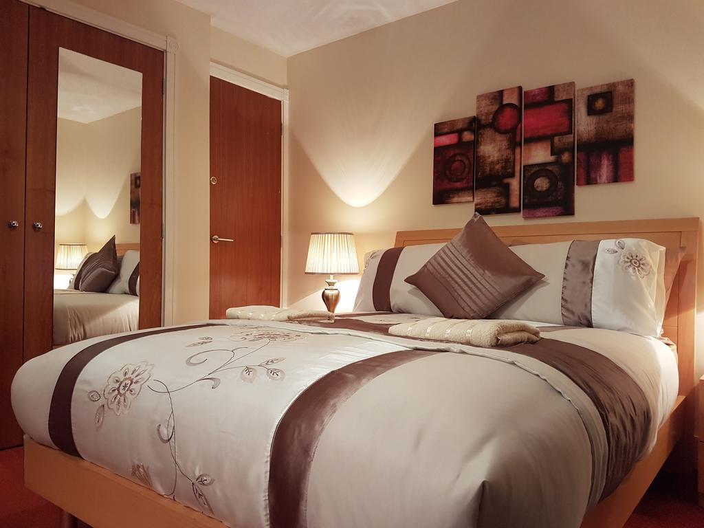 Edinburgh City Deluxe Apartment מראה חיצוני תמונה
